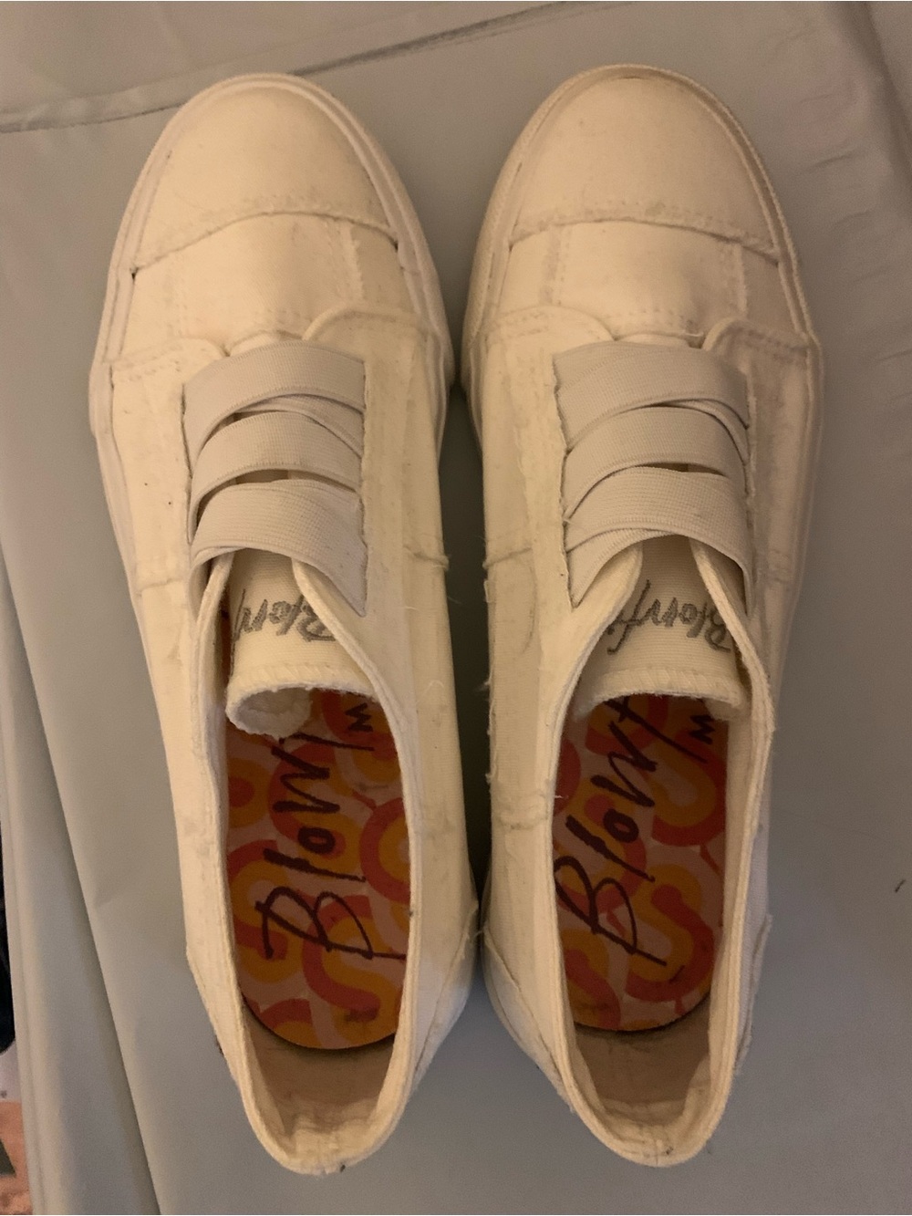 Blow Fish Malibu size 6.5 women’s sneakers